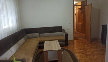 342/NS  Najam dvosobnog stana Ul Kralja Tomislava